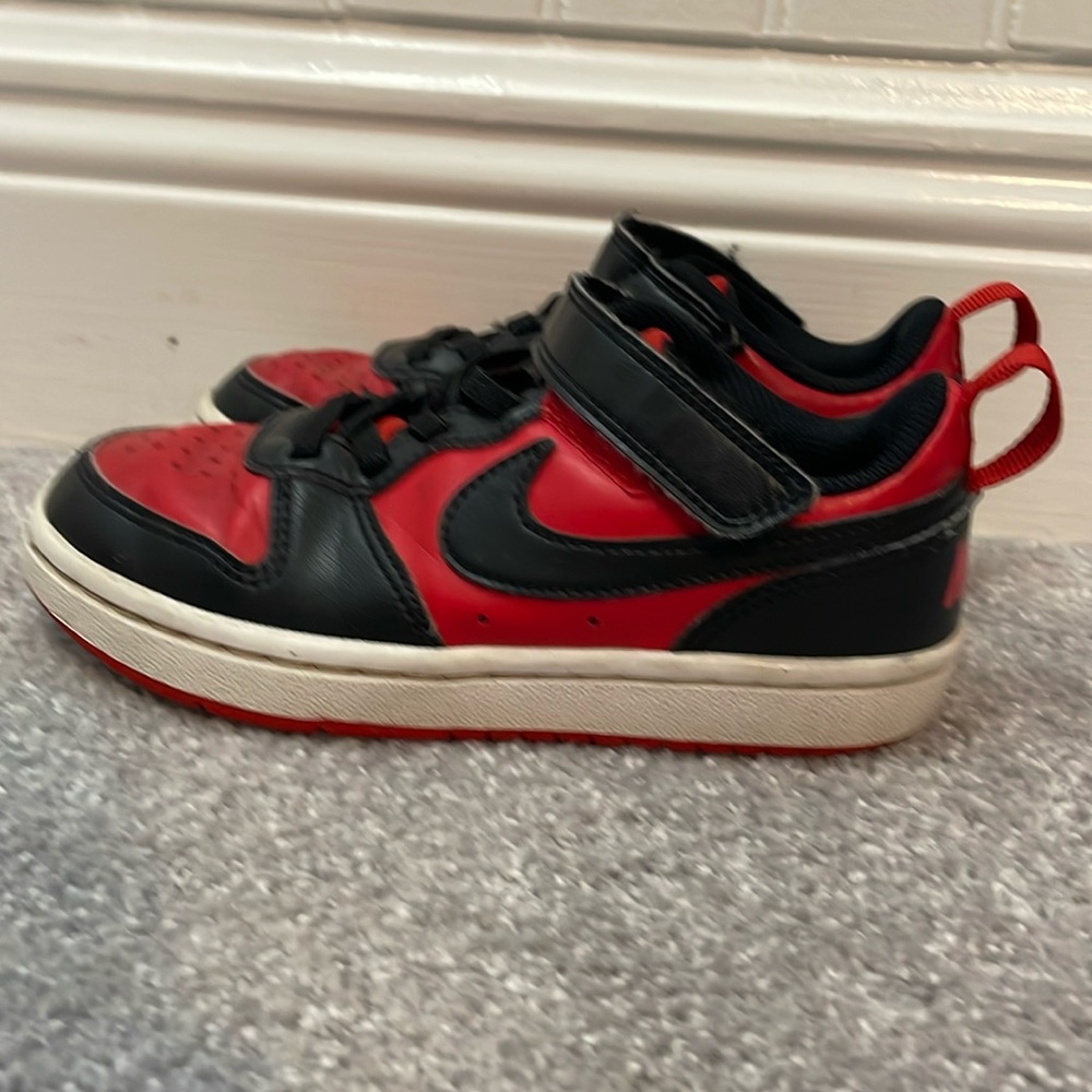 Nike court borough low recraft little kids shoe size 11c